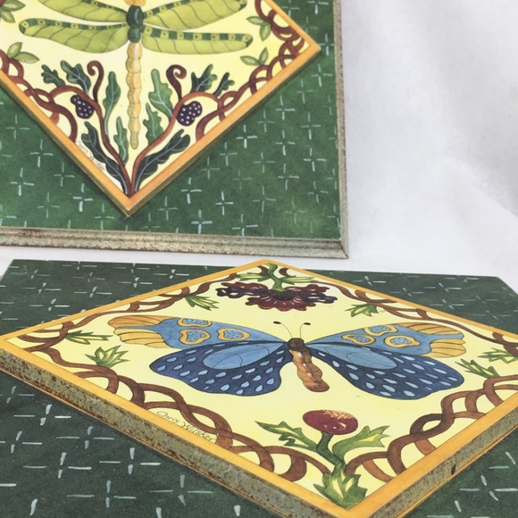 ButterFly DragonFly & Bee Plaque Set - Picture 5 of 8